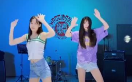 博乐跳舞小姐姐,小姐姐的舞蹈风采